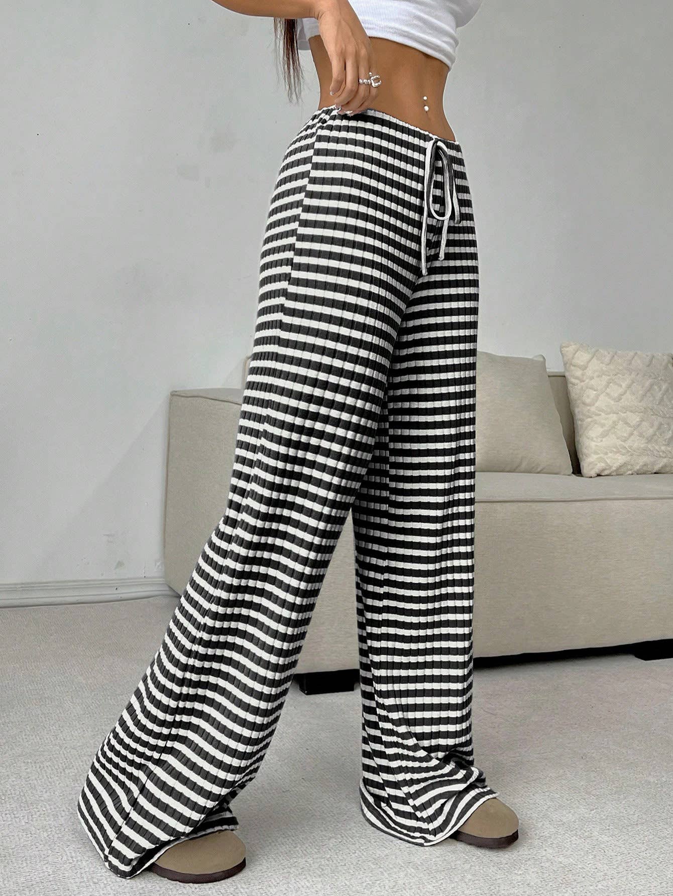 STRIPED RUBBER STRING COTTON STRAIGHT LEG PANTS