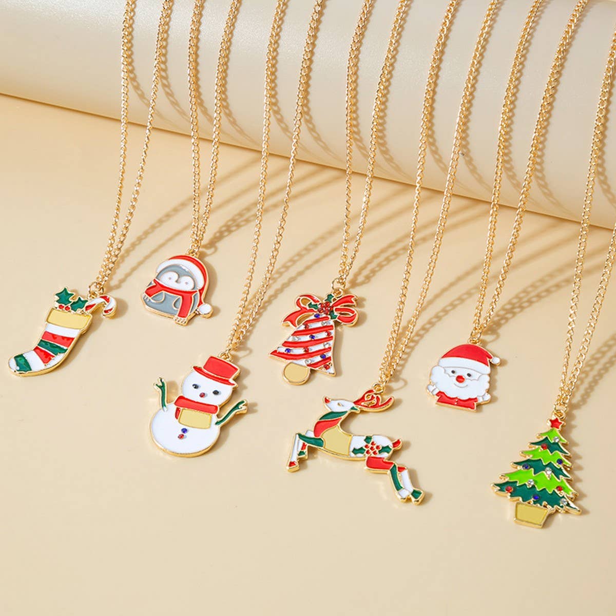CHRISTMAS CARTOON PERSONALITY VERSATILE NECKLACE