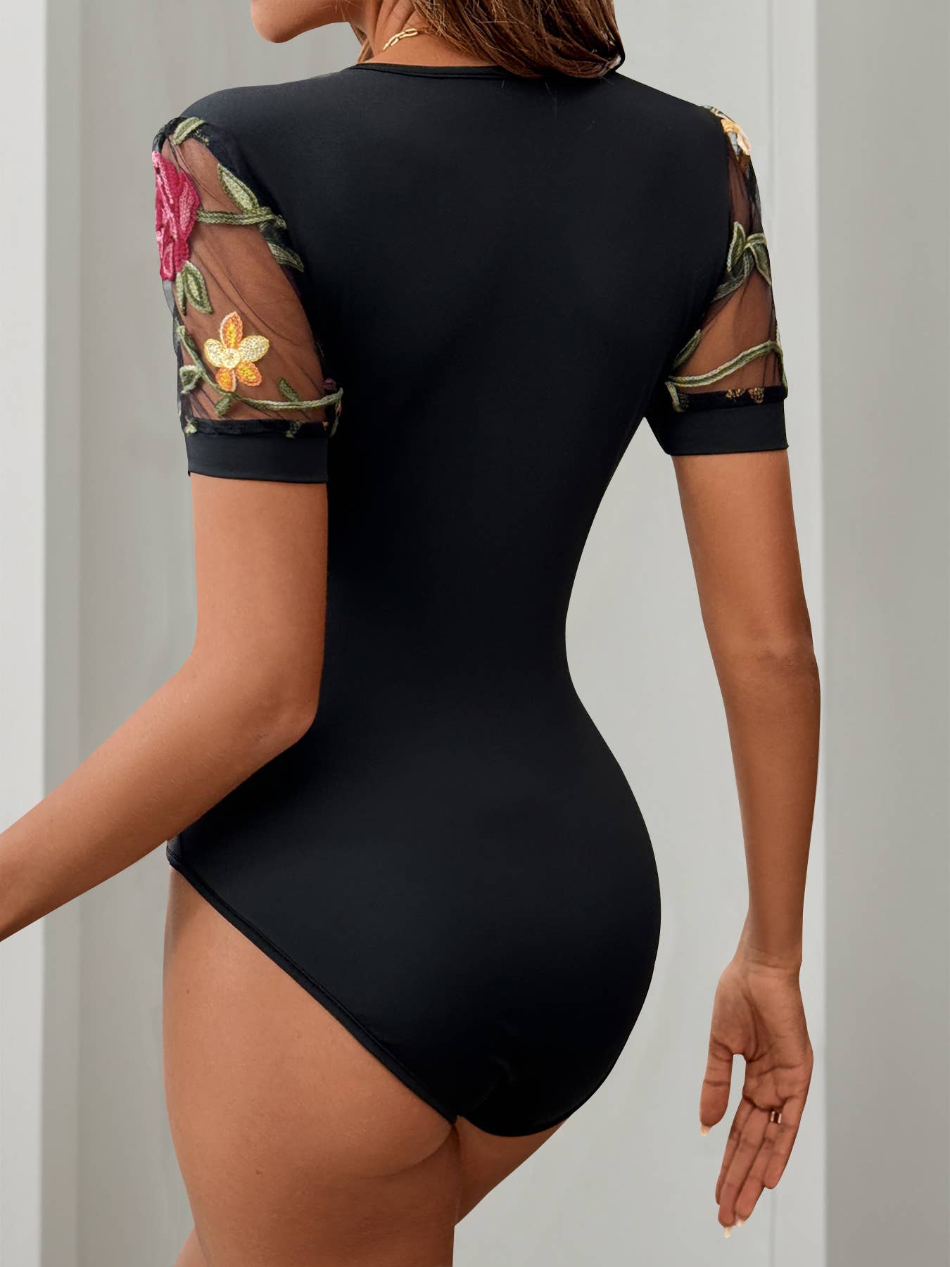 V-neck mesh patchwork jacquard jumpsuit