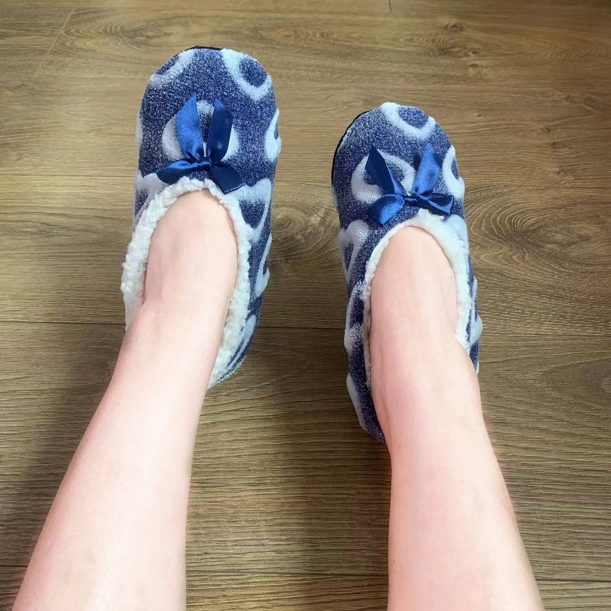 WOMEN'S  SOCKS HOME FLEECE FLOOR SOCK SLIPPERS