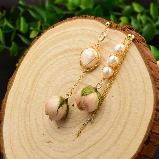 NEW HIGH-END RETRO FLOWER PEARL EARRINGS