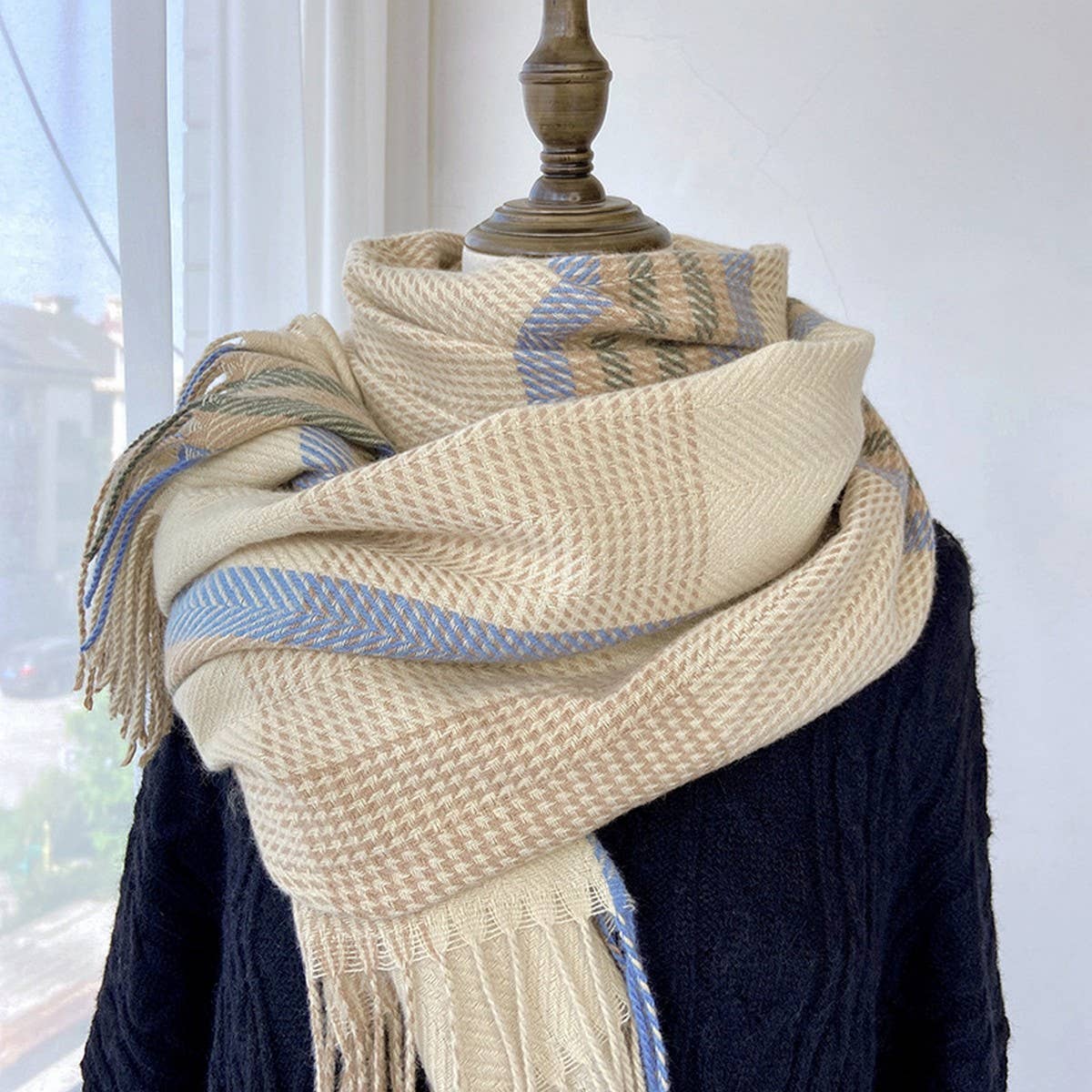 Plaid Wool-Blend Scarf ??Winter Wrap for Women_CWASC1457