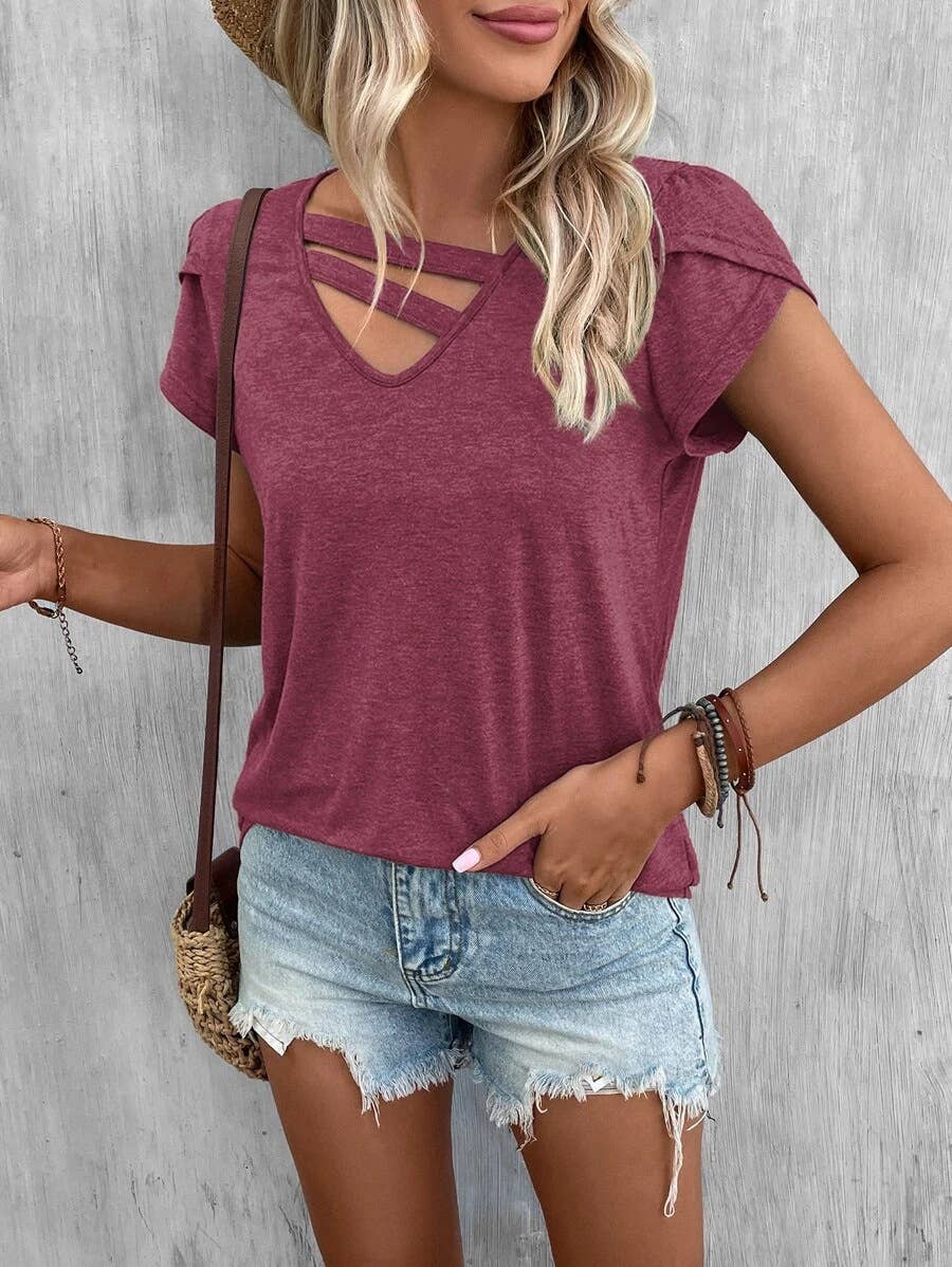 V-NECK LOOSE T-SHIRT WITH SPLICED PETAL SLEEVES