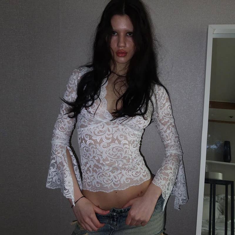 Sexy Deep V Lace Trim Slim Fit Crop Top