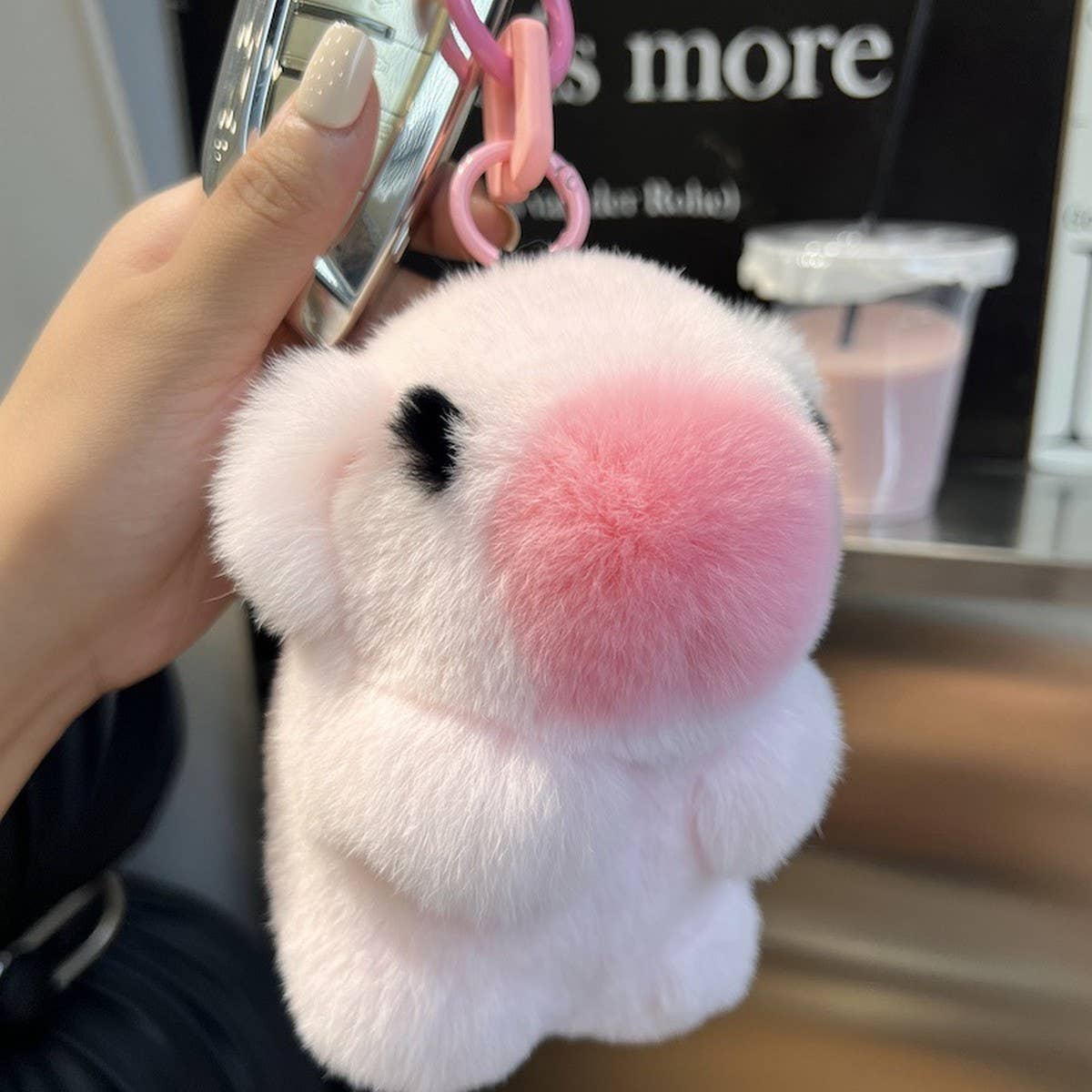 CUTE CAPYBARA PLUSH DOLL CAR KEYCHAIN PENDANT