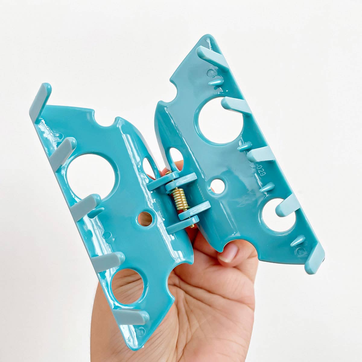 Cheese Hair Claw - Cute Large Clip for Girls_CWAHA0392