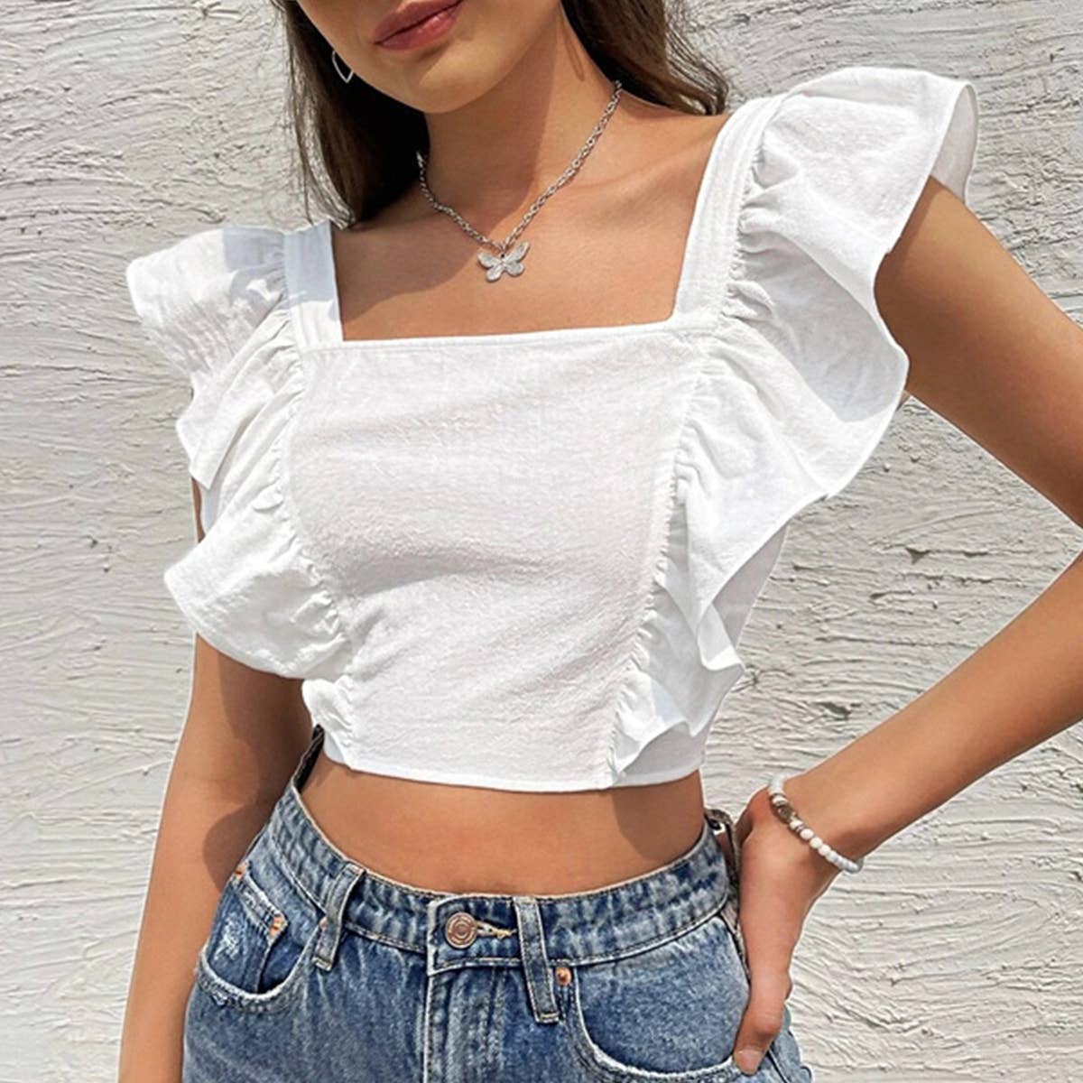 SWEET SIDE COLLAR T-SHIRT WITH LOTUS SLEEVES