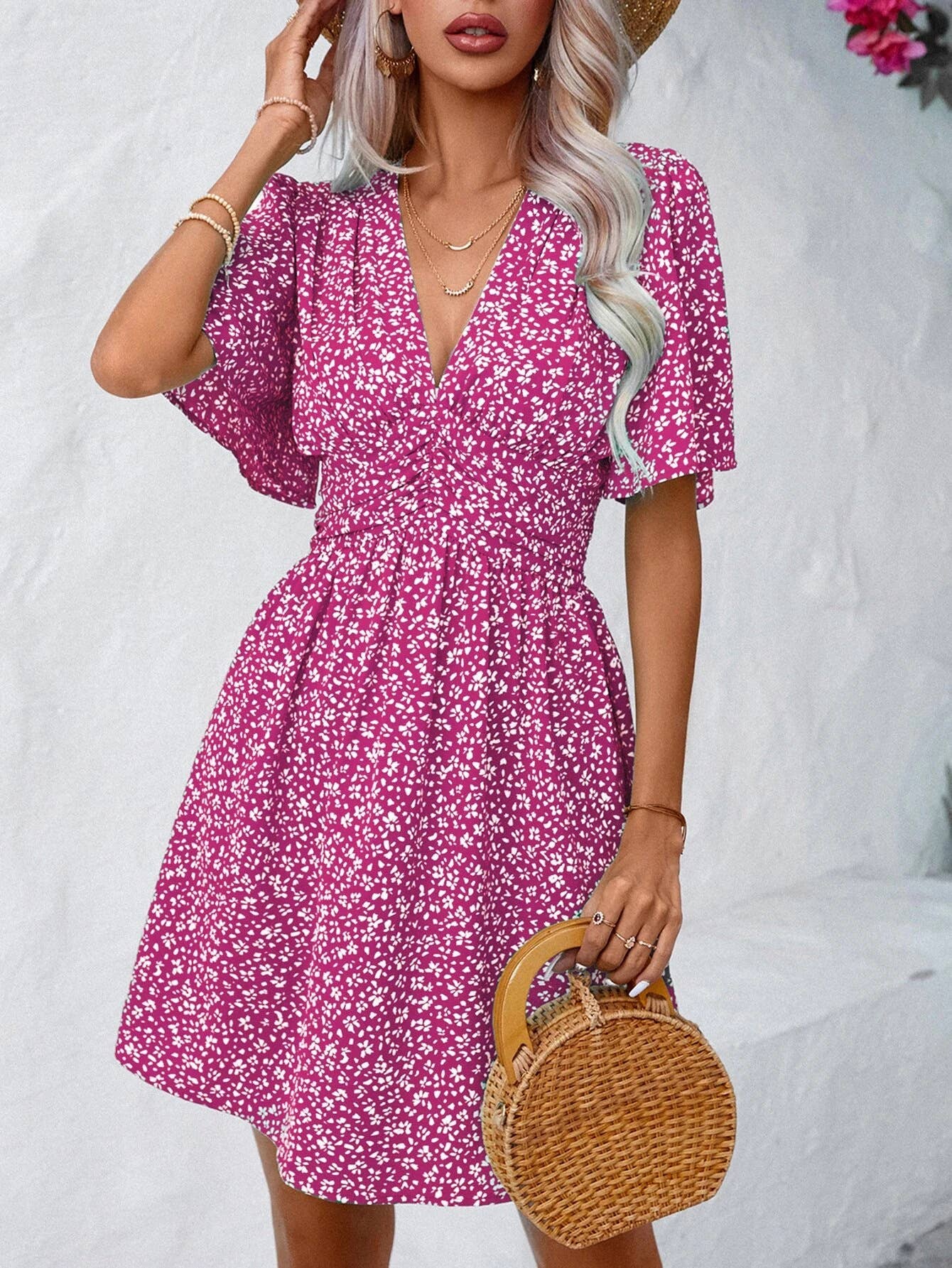 V-neck print floral pleated dress