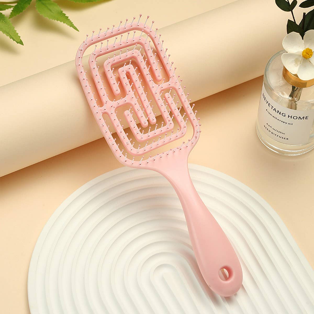 SQUARE HANDLE QUICK-DRYING MASSAGE COMB_CWAHA1878