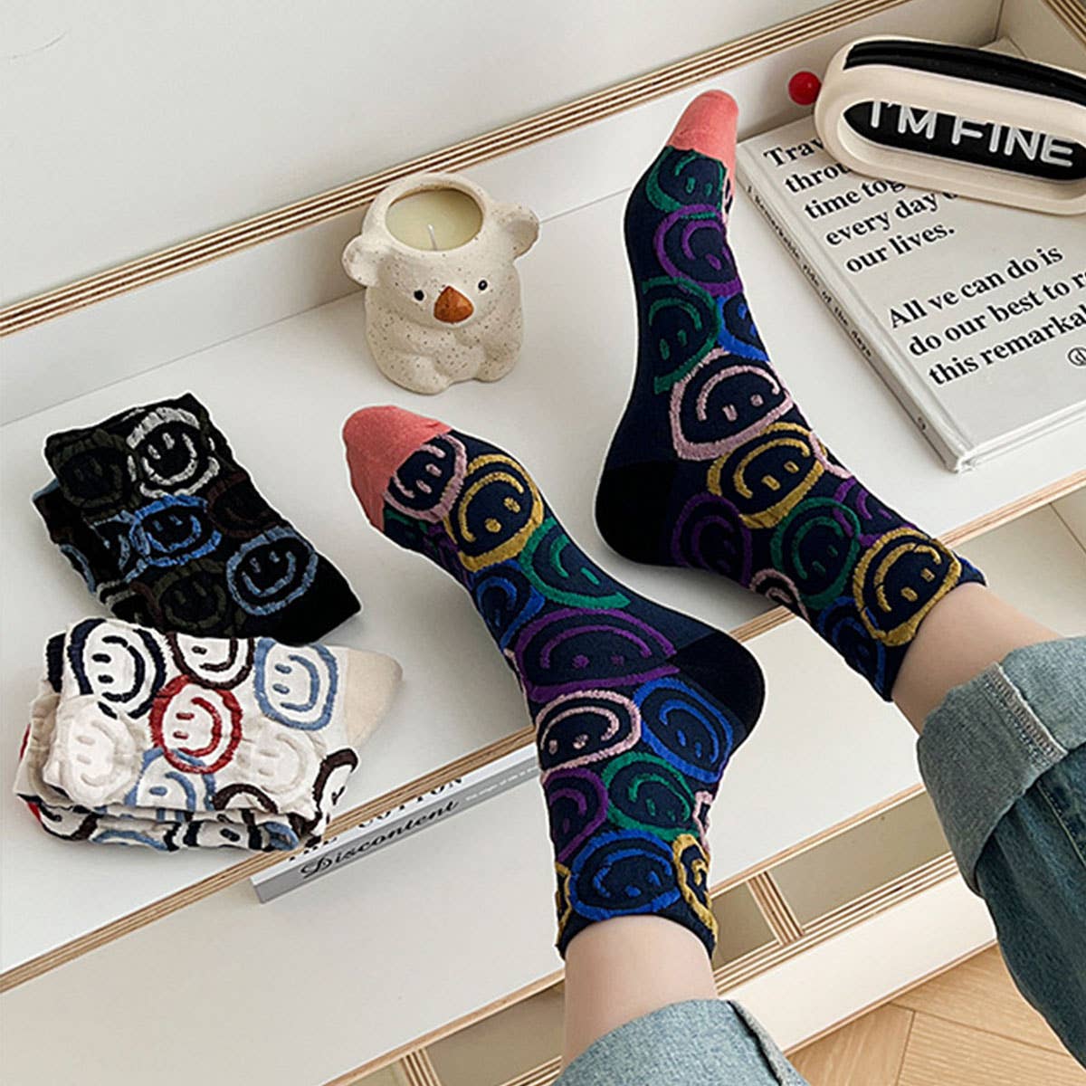 COTTON SMILEY FACE CREW SOCKS