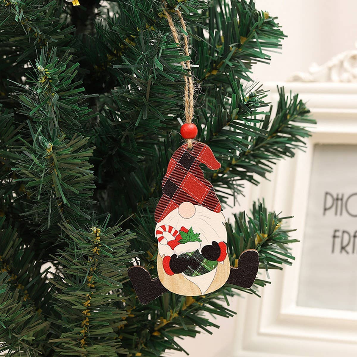 CHRISTMAS DECORATIONS PAINTED WOODEN PENDANTS