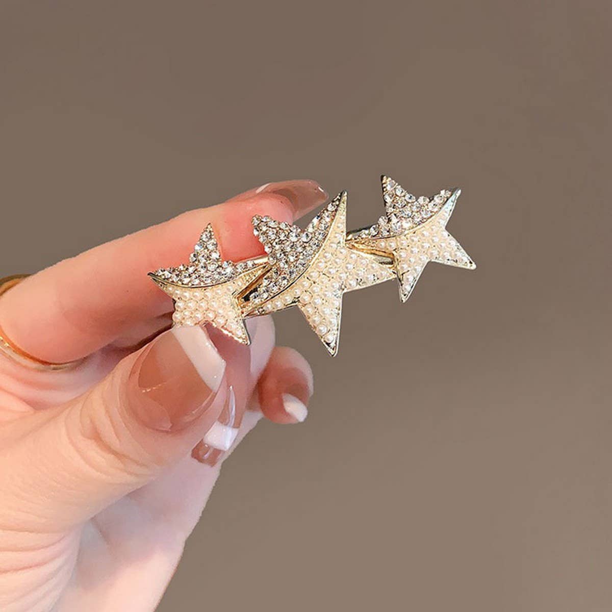 STARFISH FIVE-POINTED STAR PEARL DUCKBILL HAIRPIN_CWAHA4660