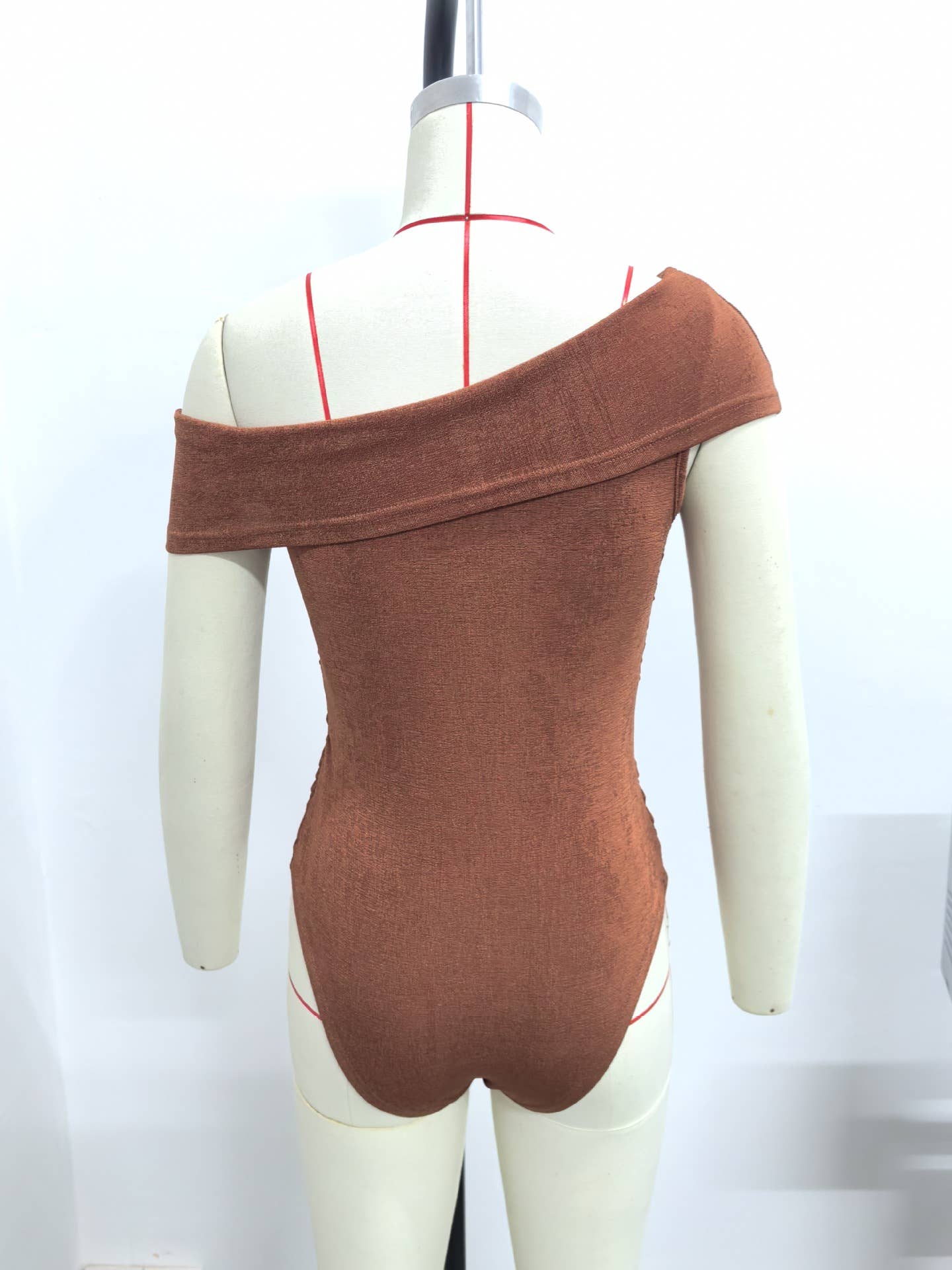 SEXY SLIM FASHION ONE-SHOULDER ONESIE