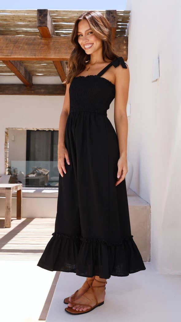 Simple solid-color long halter dress