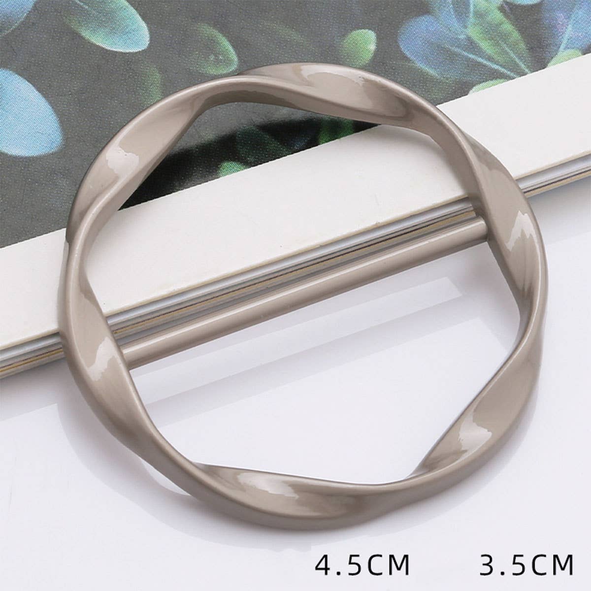 METAL RING SIMPLE SCARF RING WITH NO UPKEEP