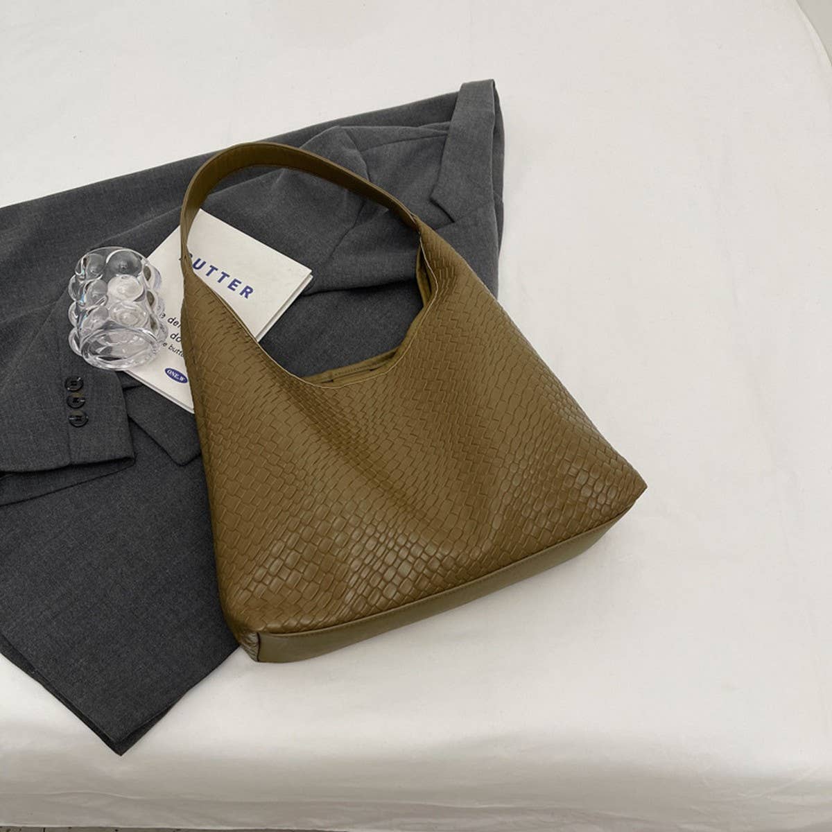 RETRO LARGE CAPACITY NEW SHOULDER BAG_CWAB3306