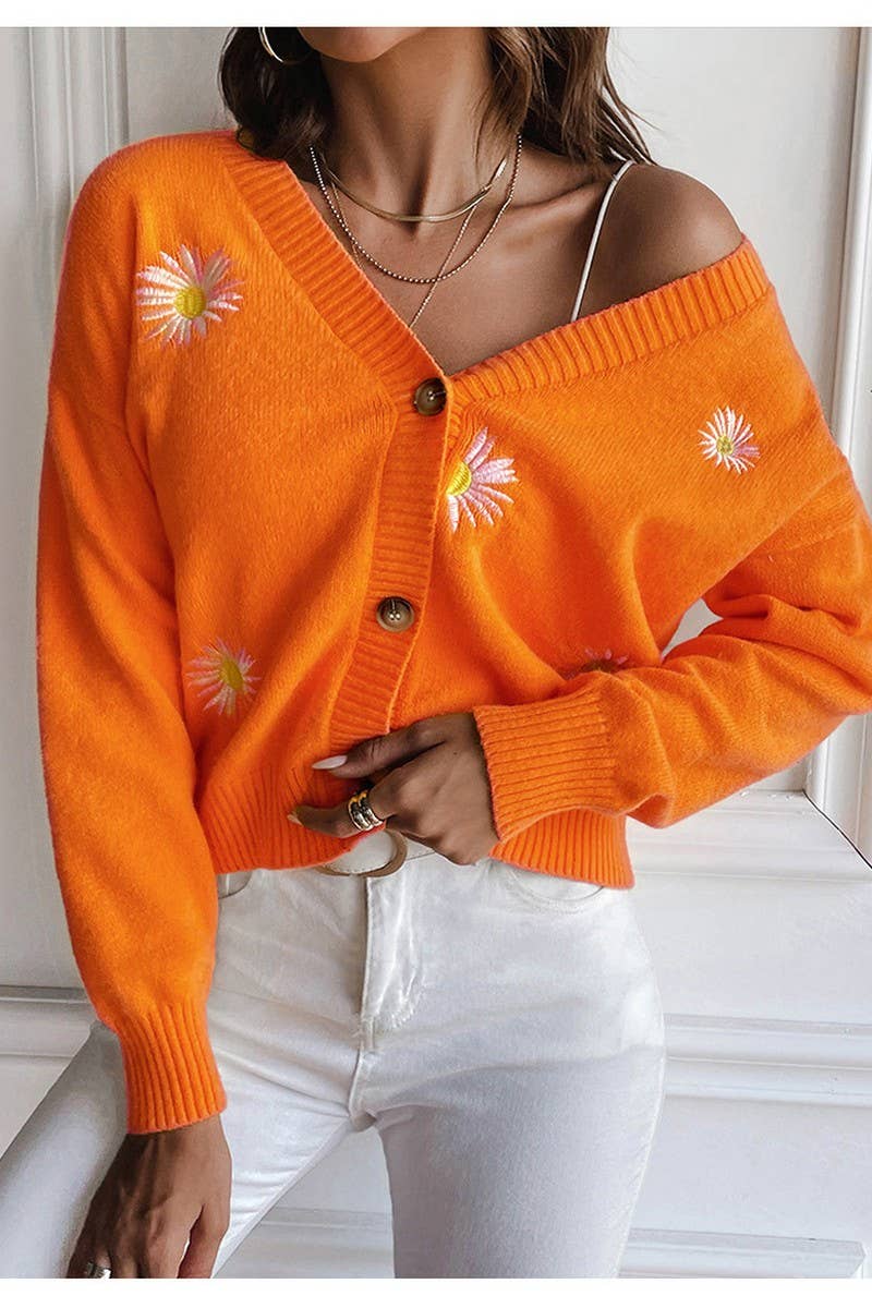 CWOCAL0762_CHRYSANTHEMUM EMBROIDERY V-NECK CARDIGAN