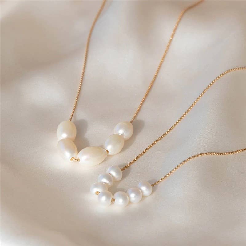 Fashionable simple electroplated pearl necklace