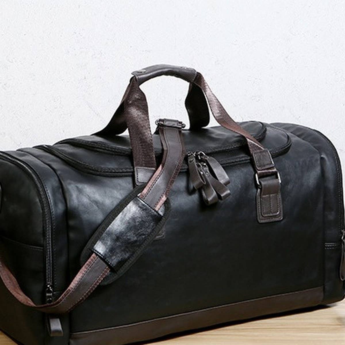 Large Men's Travel Bag for Short Business Trips_CWAB5170