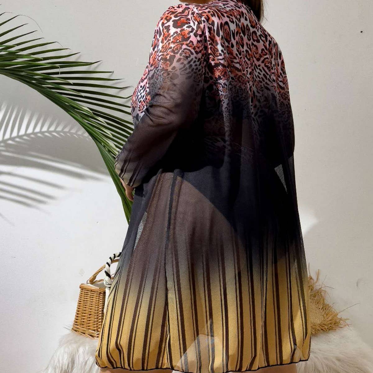 THREE-PIECE HIGH-WAISTED SPLIT BIKINI