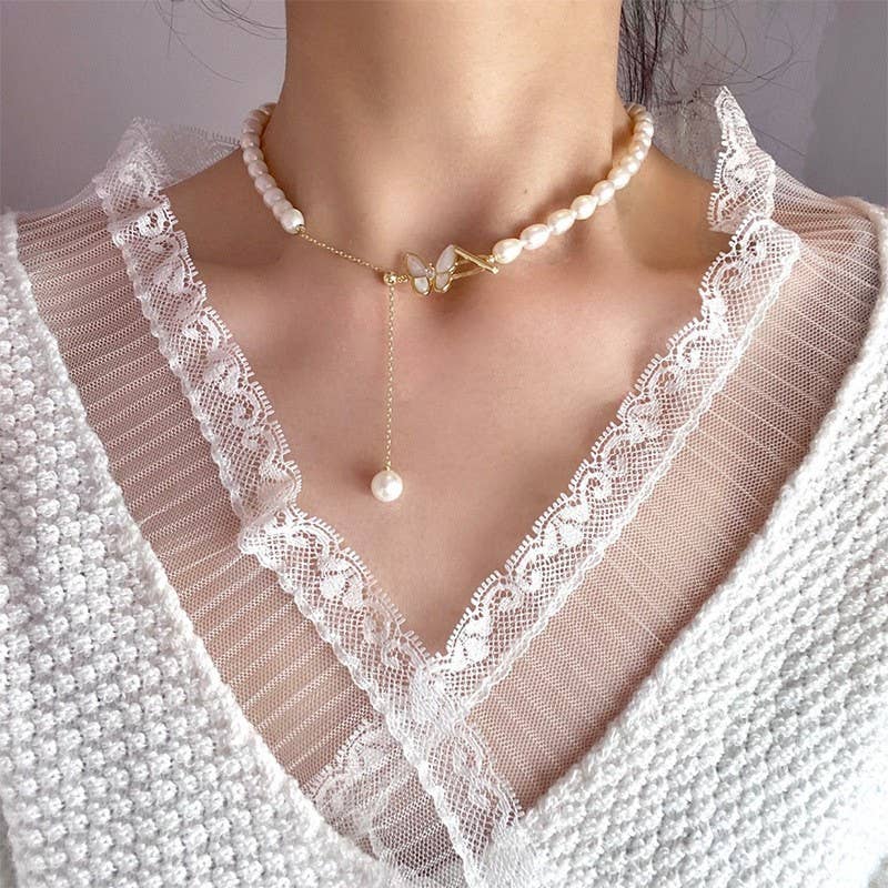 Fashionable Bahak freshwater pearl necklace