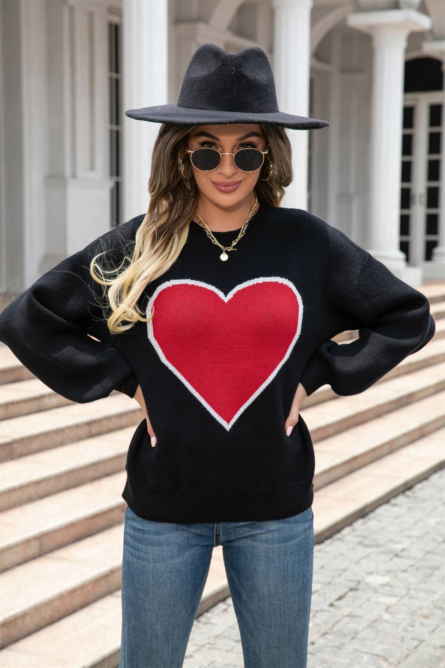 WOMEN LOVELY HEART PRINT PULLOVER SWEATSHIRT_CWOSWL1553