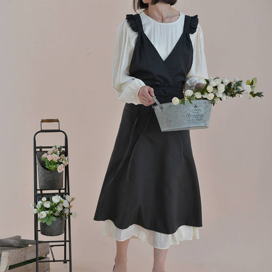 French Dress Style Linen Aprons with pockets