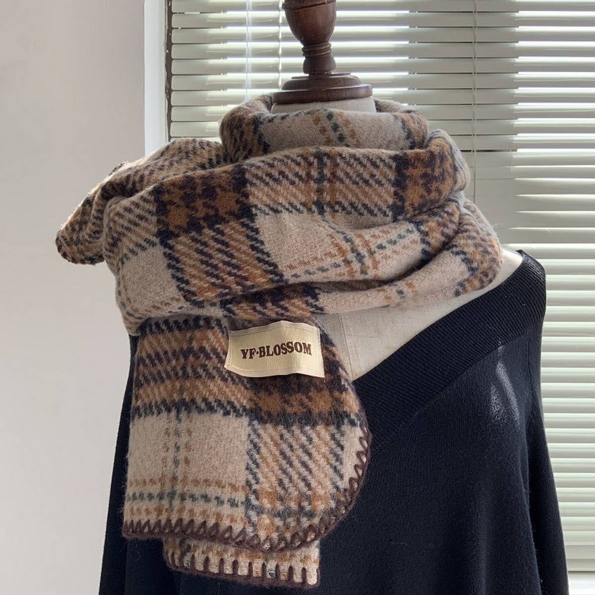 Plaid Scarf for Women - Versatile Winter Shawl_CWASC1502