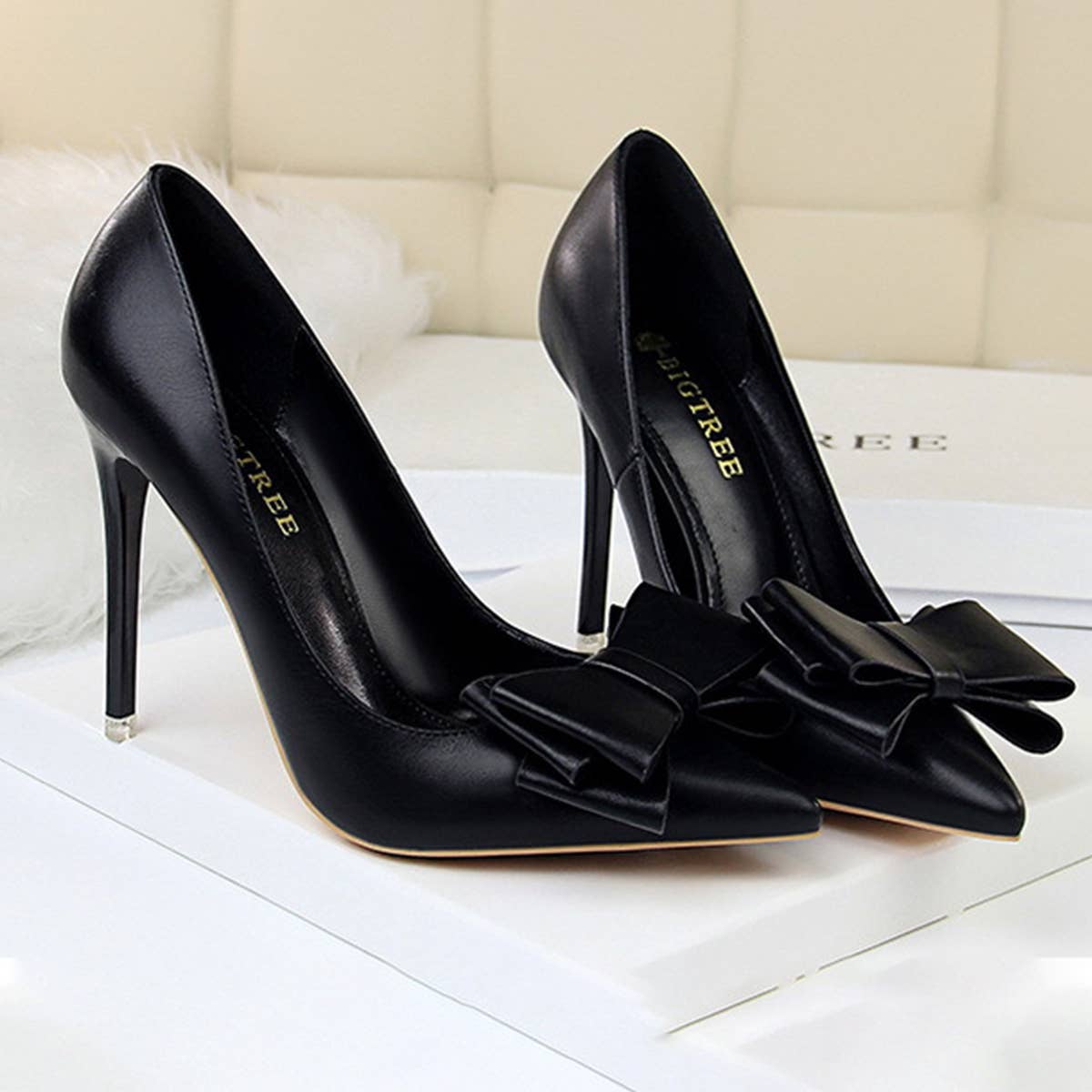 SLIM SHALLOW-MOUTH POINTED BOW HIGH HEELS_CWSHH0045