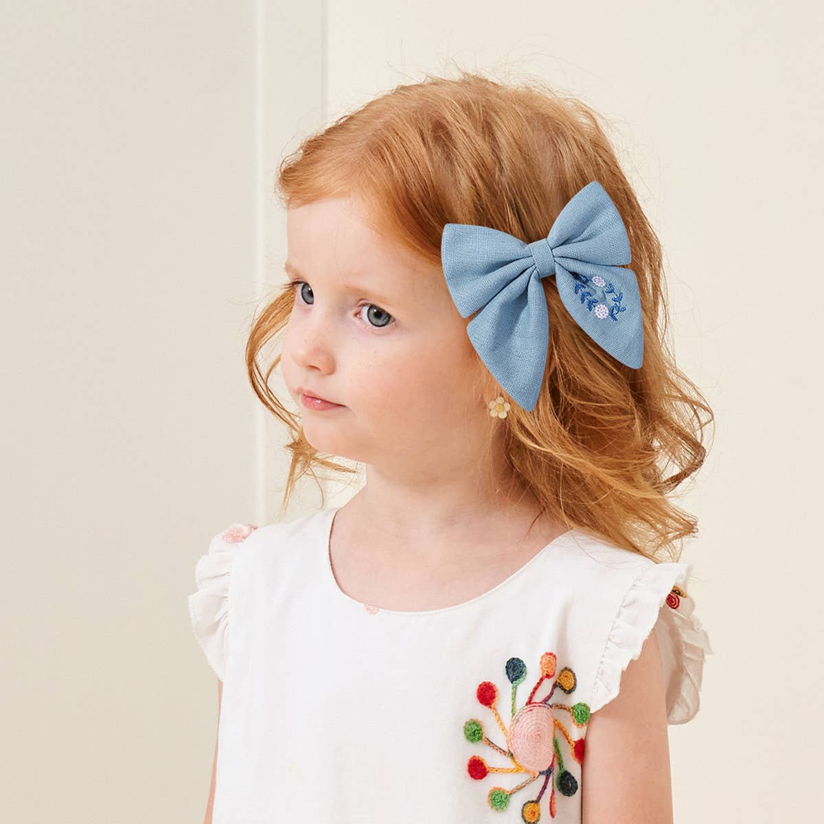 CHILDREN'S EMBROIDERED FLORAL BOW HAIRPIN