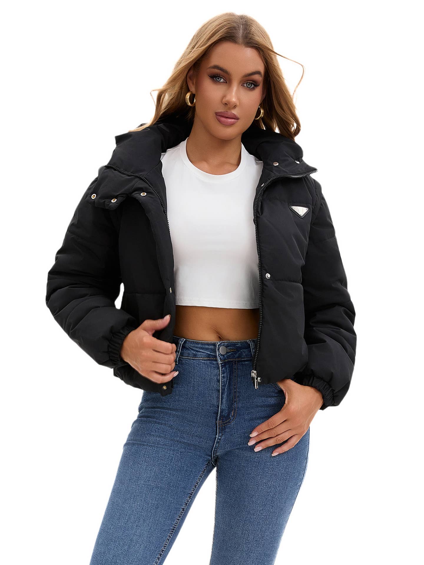 Short and thick breaded cotton-padded jacket