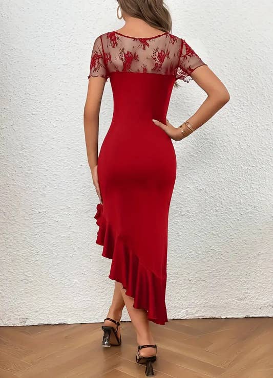 Sexy lace pullover with long short-sleeved dress