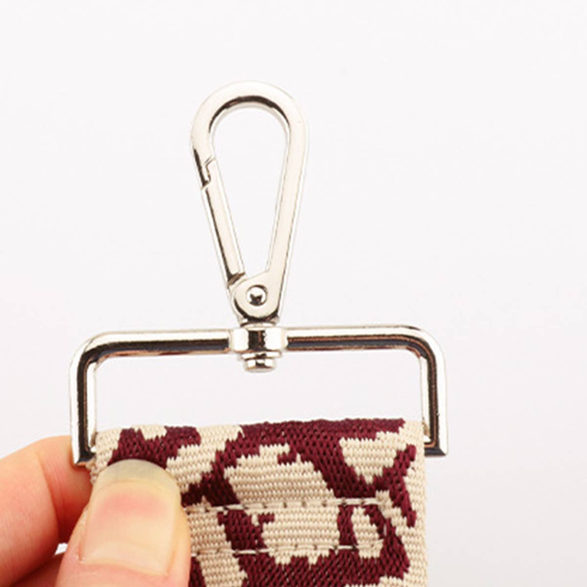 CONTRAST COLOR NON-SLIP ADJUSTABLE WIDENED STRAP