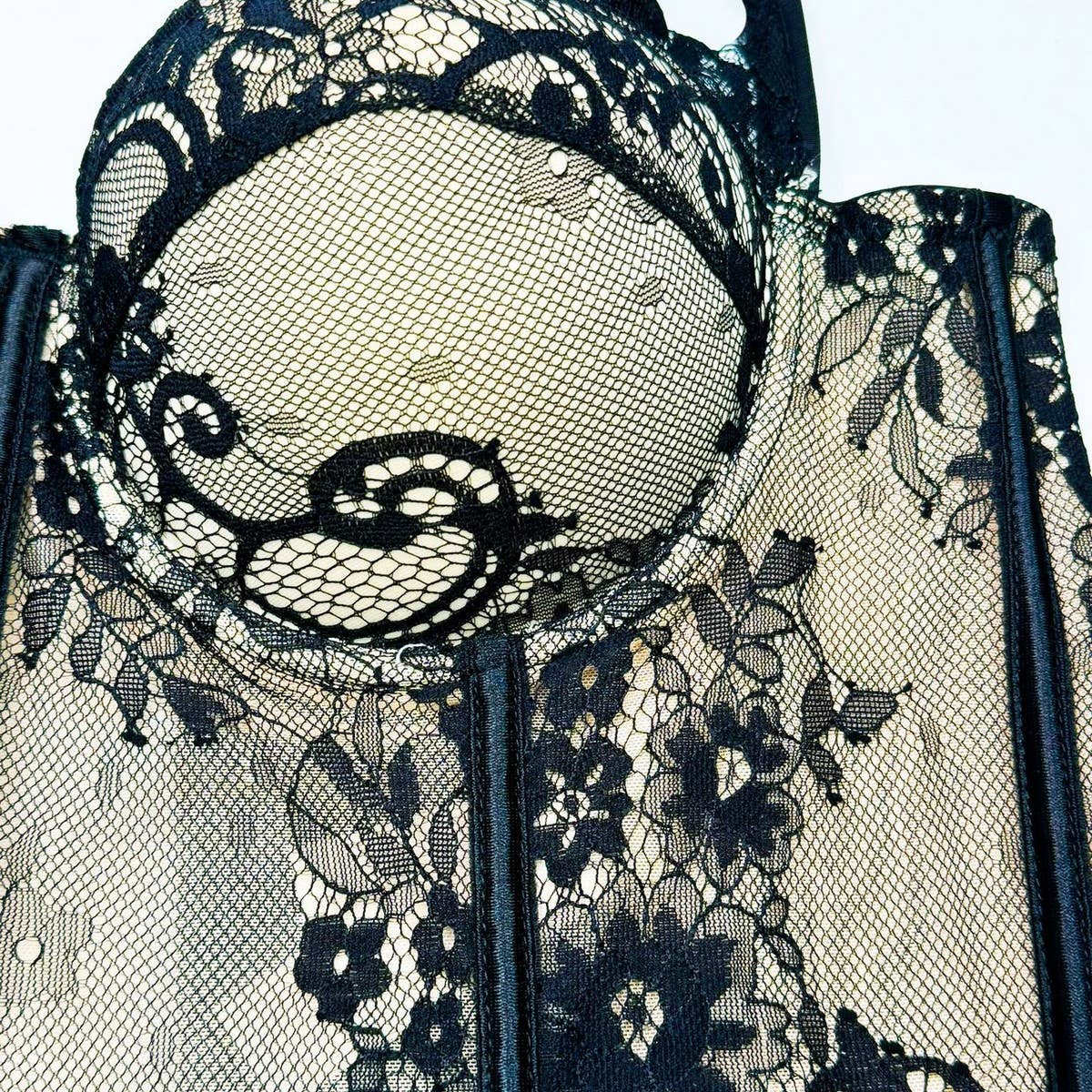 SILK SEXY HOLLOW PADDED HERRINGBONE BRA