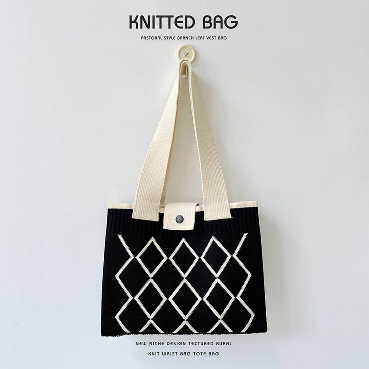 LINEAR DIAMOND KNITTED SHOULDER BAG HANDBAG_CWAB1521