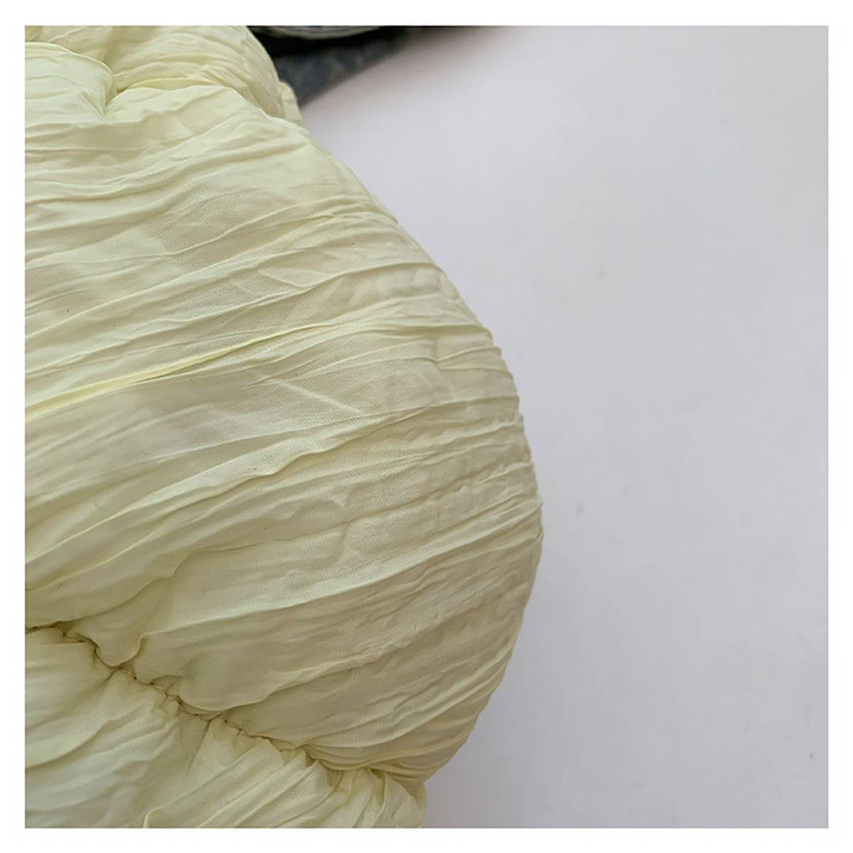 Puffy Half Moon Bag Large Cloud Crossbody_8626-01A