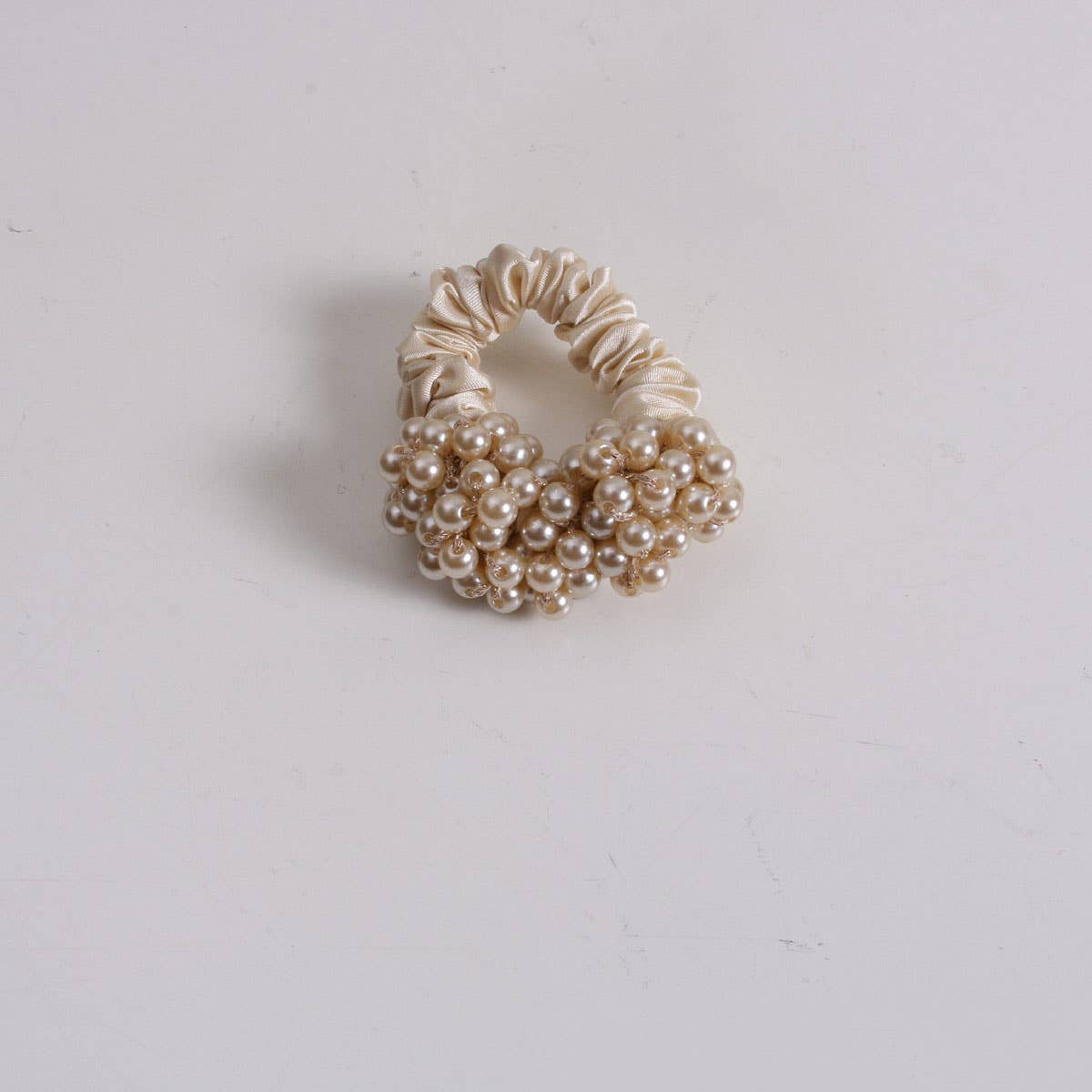 New Simple Pearl Scrunchie Cute Fresh Hair Tie