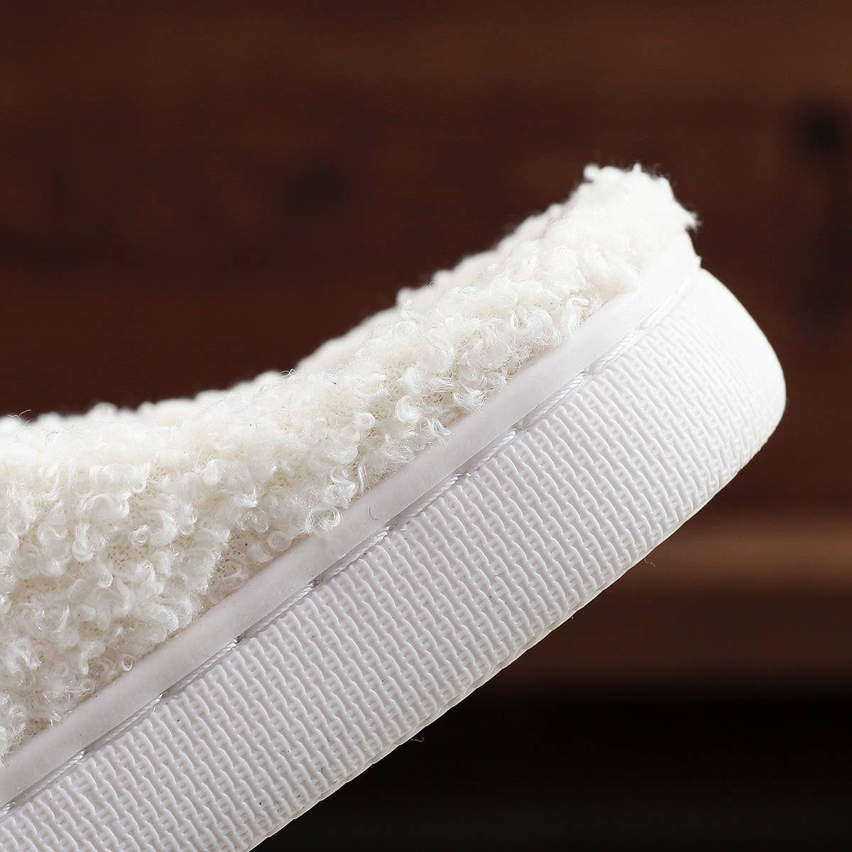 2024 NEW WINTER BLACK SHEEP COTTON SLIPPERS_CWSHS0877