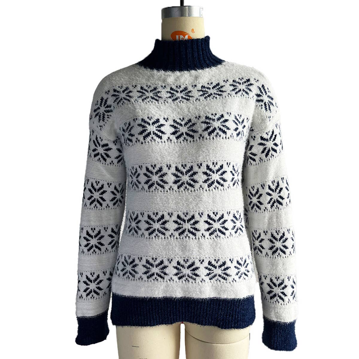 TURTLENECK SNOWFLAKE JACQUARD LONG SLEEVE SWEATER