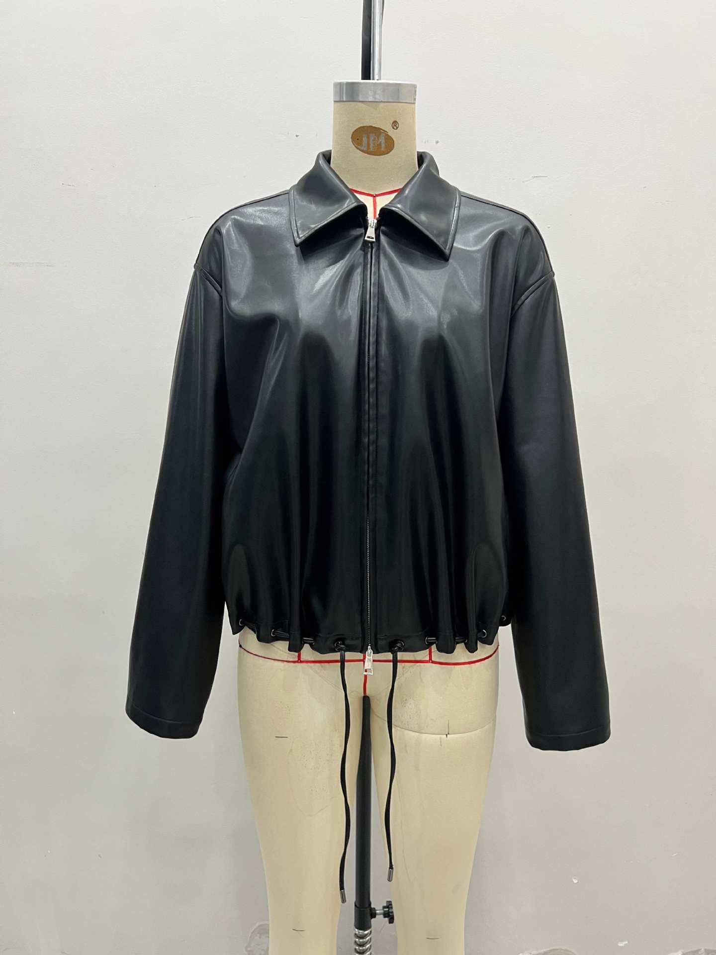 Lapel lustrous leather hem drawstring coat
