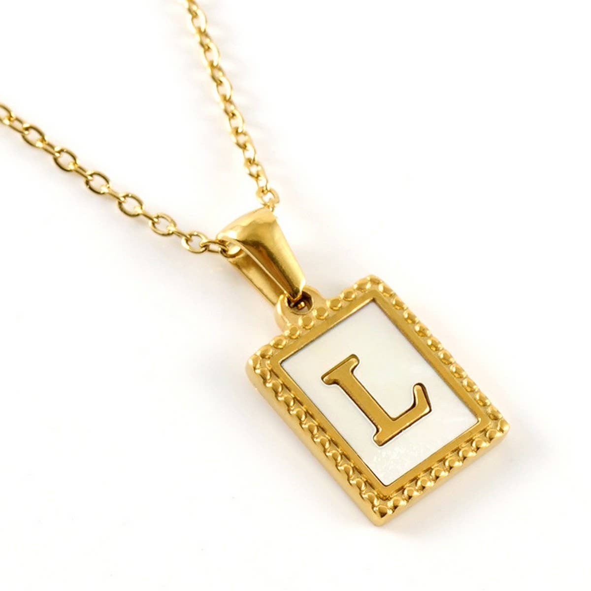 18K GOLD STAINLESS STEEL LETTER SHELL NECKLACE_CWAJE0685