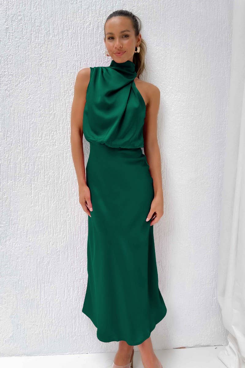 SOLID COLOR SATIN HALTER SLEEVELESS DRESS_CWDMD1302
