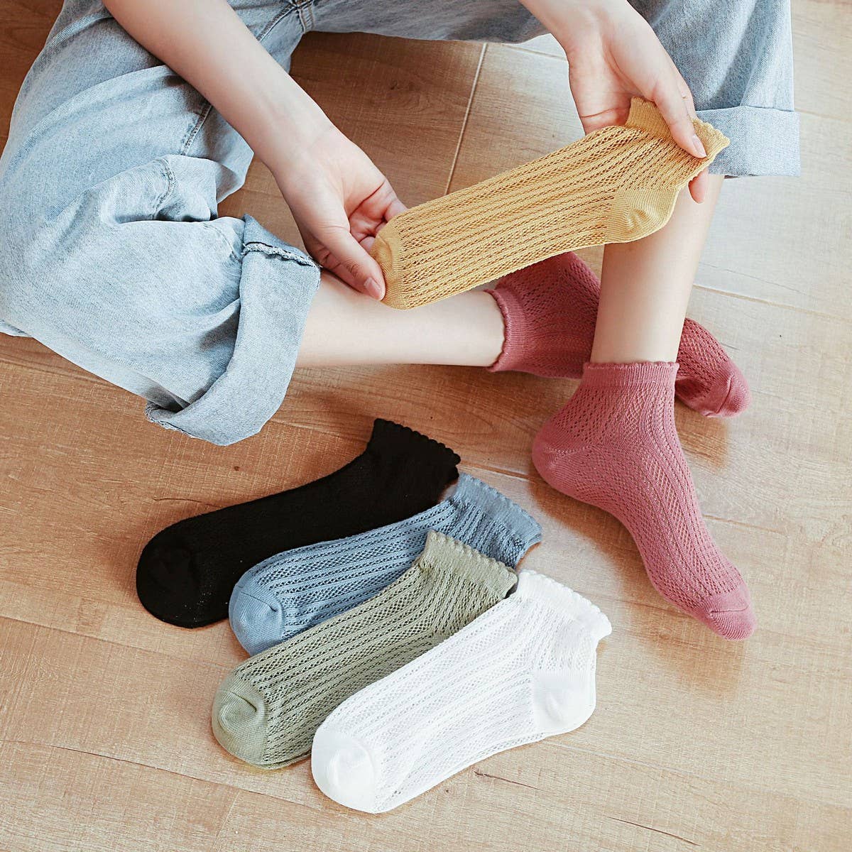 WOMEN'S SOLID COLOR MESH BREATHABLE SOCKS