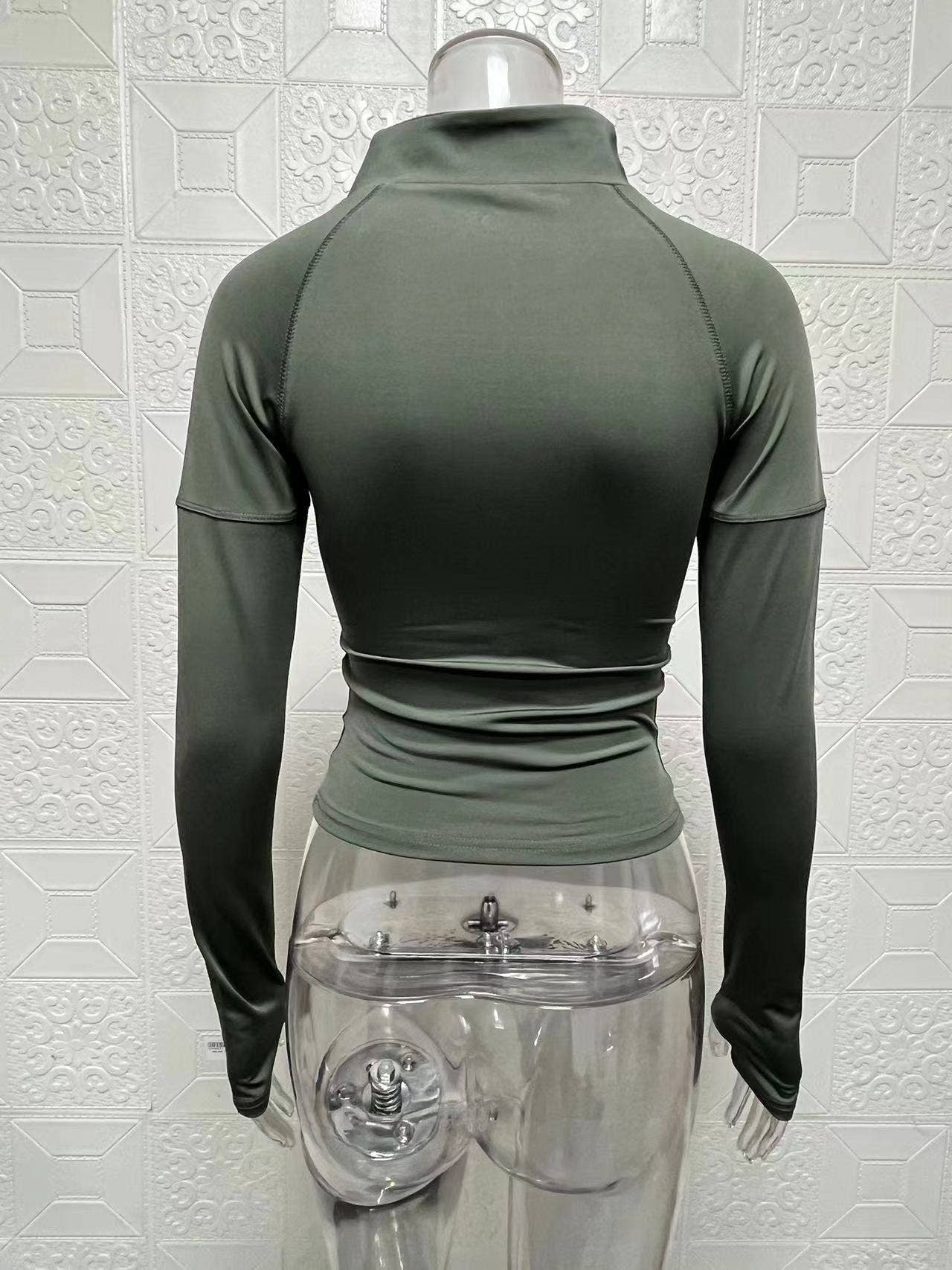 Semi-high-neck tight long-sleeved layer top