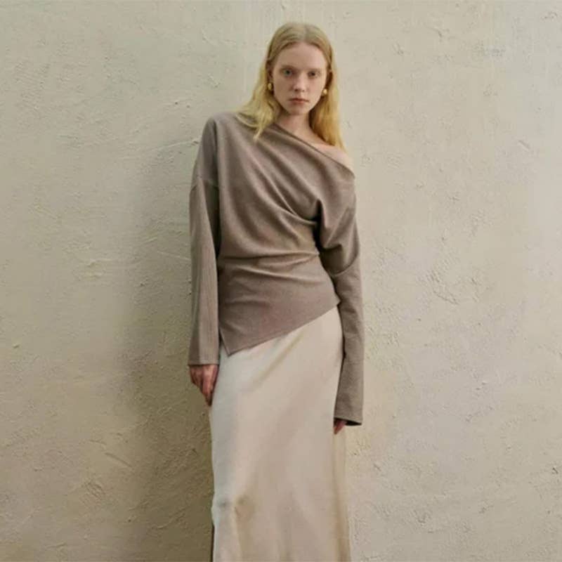 Solid color knit slant shoulder all-in-one casual top