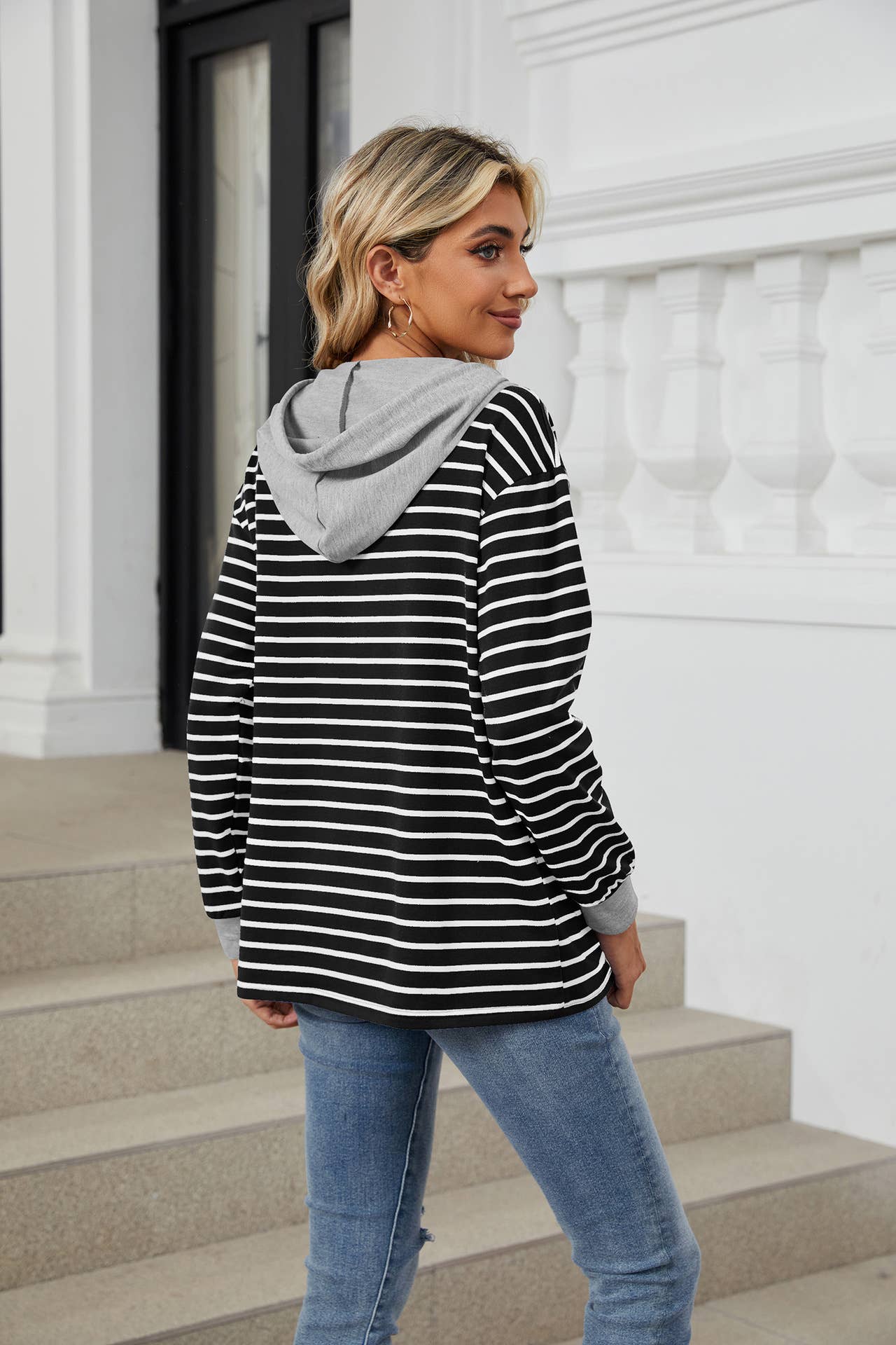 Striped hooded long-sleeved loose sweatshirt