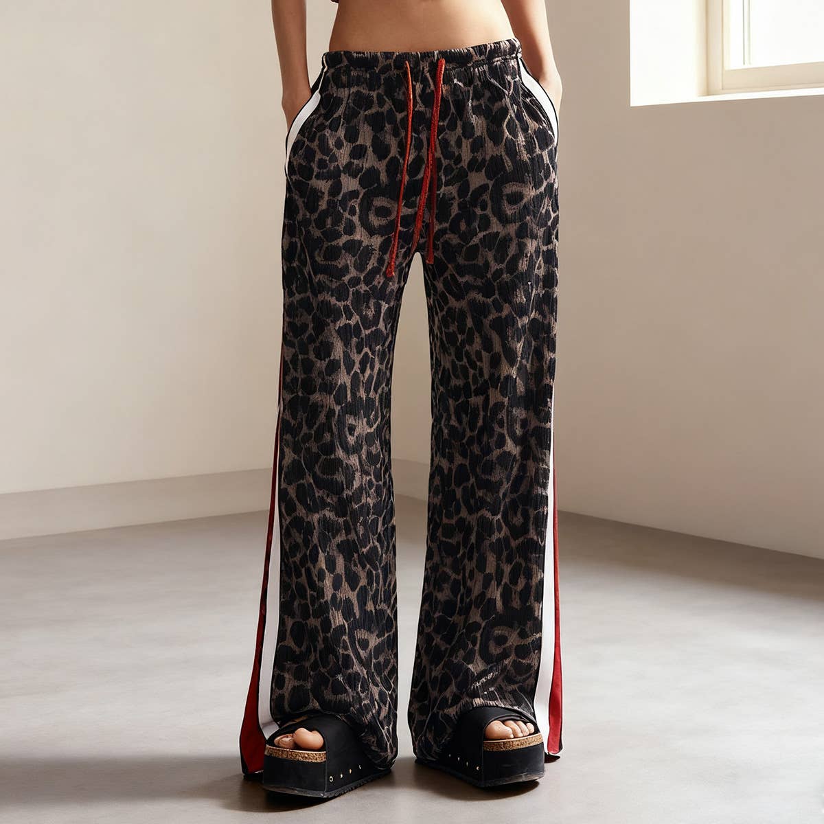 Leopard print stylish loose wide-leg trousers