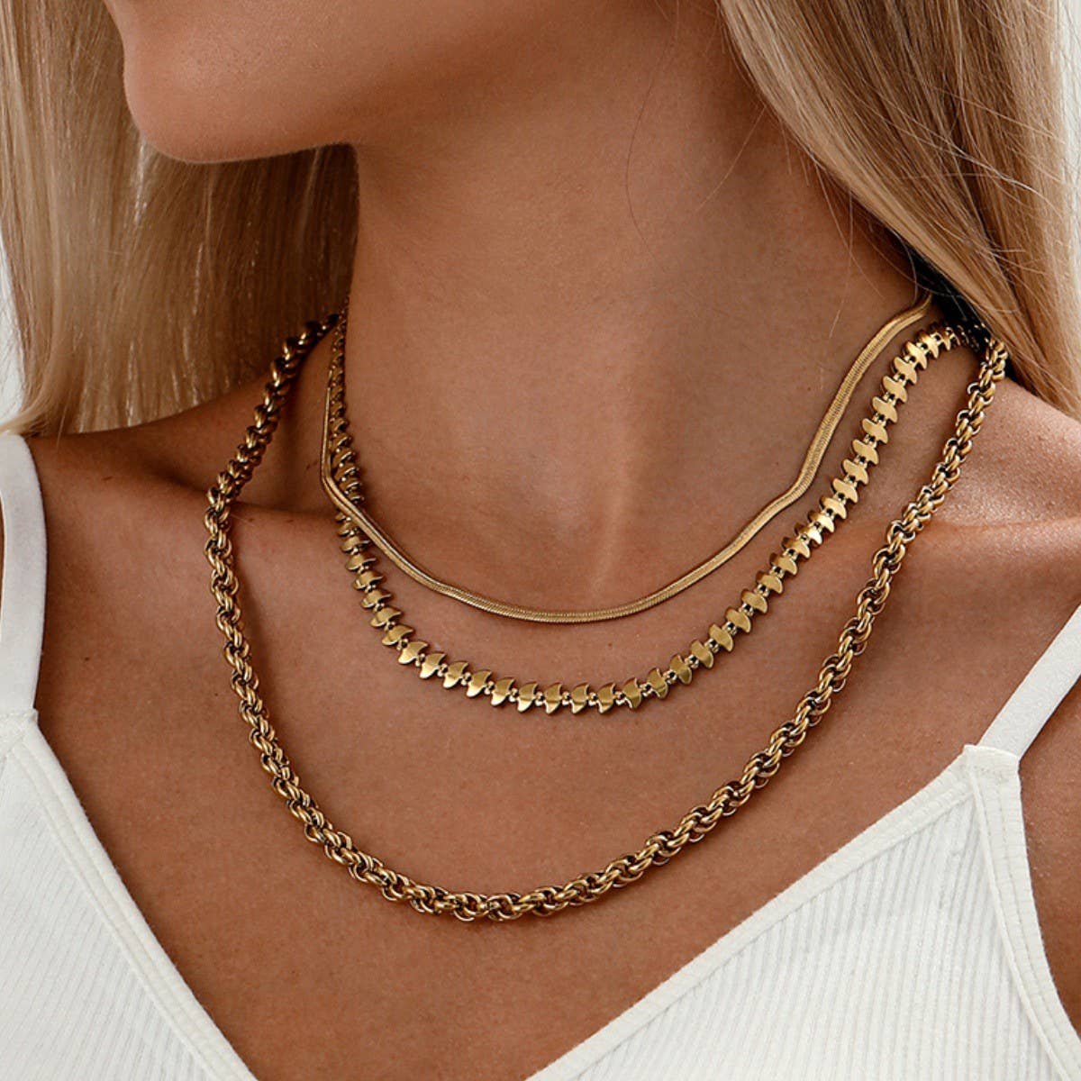 SNAKE BONE TWISTED TOOTH THREE-LAYER NECKLACE_CWMM3693