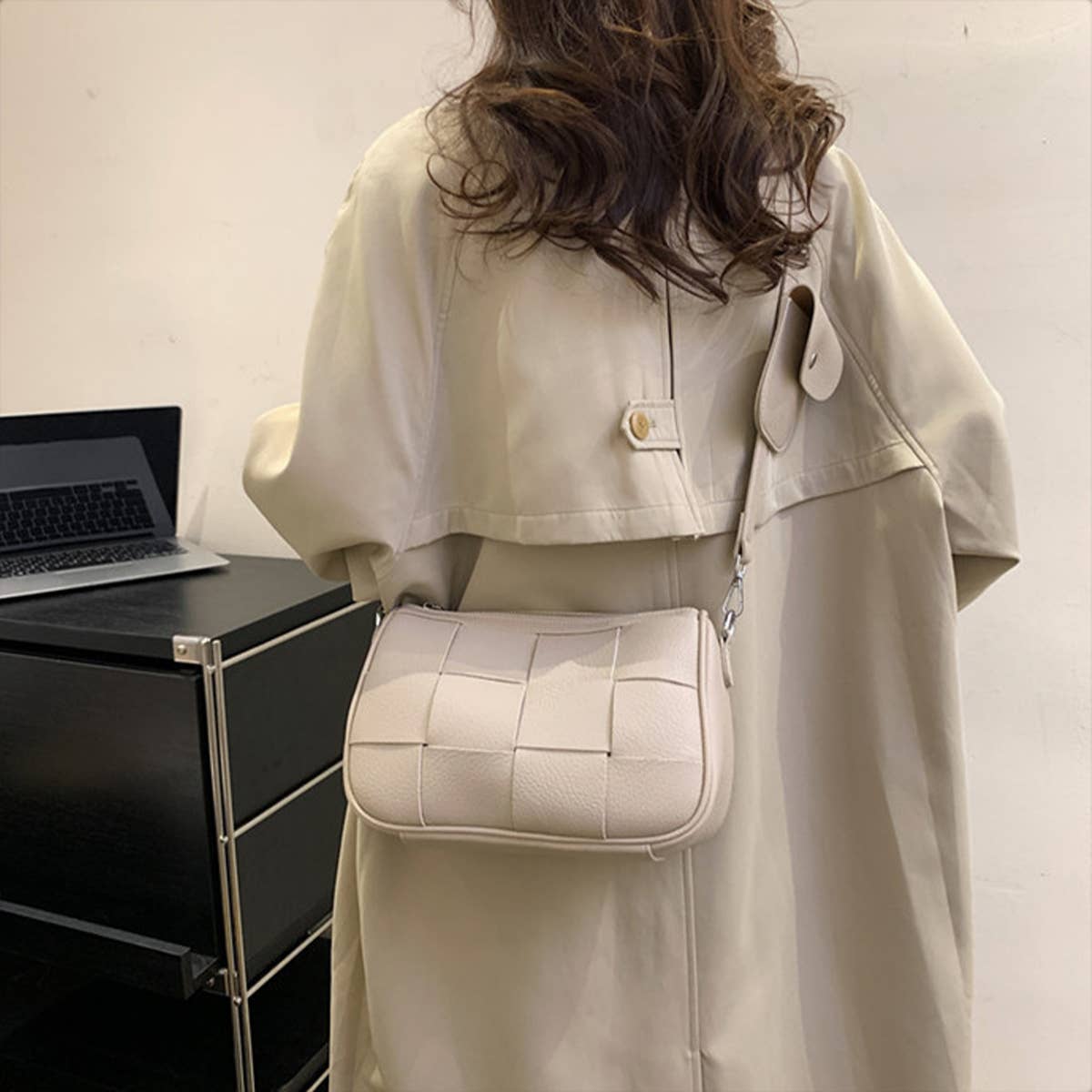 FASHION COLOR MATCHING PORTABLE UNDERARM BAG_CWAB2686