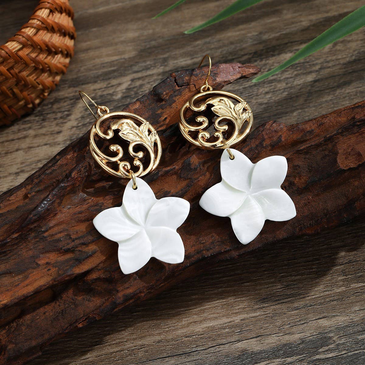 NATURAL FRESHWATER SHELL PLUMERIA EARRINGS